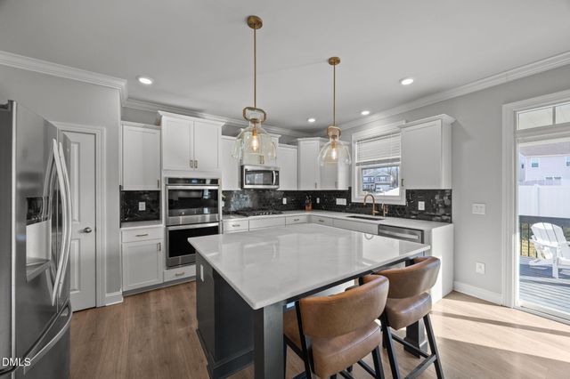 1315 Abington Drive, Mebane, NC 27302