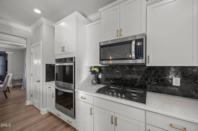 1315 Abington Drive, Mebane, NC 27302