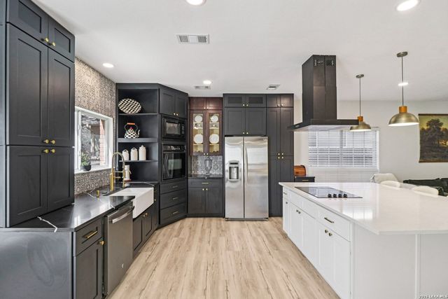 24407 Flint Creek, San Antonio, TX 78255