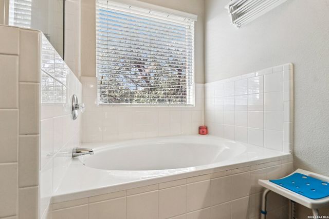 24407 Flint Creek, San Antonio, TX 78255