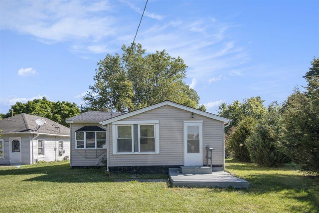 16967 Jones Lake Road, Lansing, MI 48906