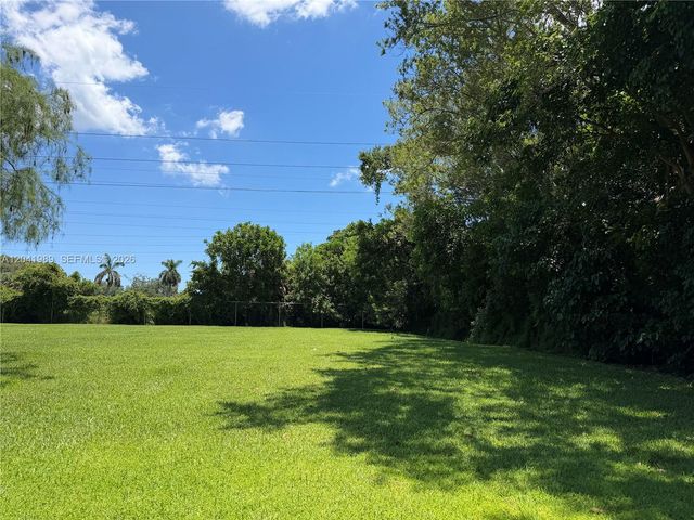 1119 Green Pine Boulevard A1, West Palm Beach, FL 33409