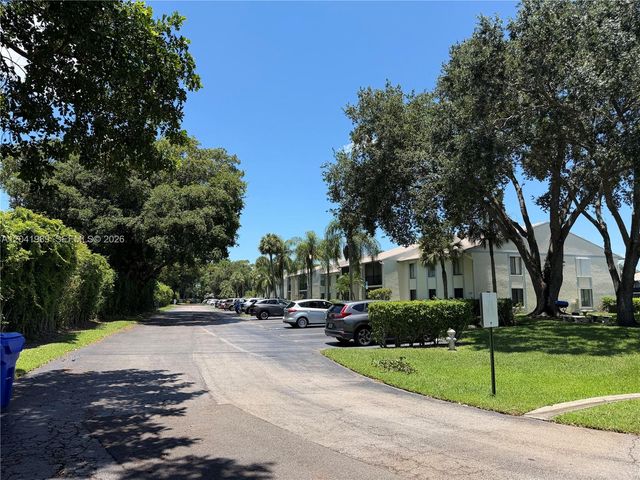1119 Green Pine Boulevard A1, West Palm Beach, FL 33409