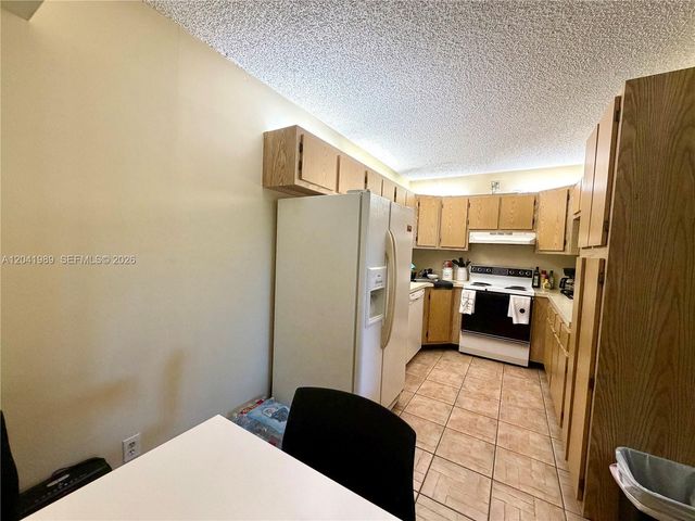 1119 Green Pine Boulevard A1, West Palm Beach, FL 33409