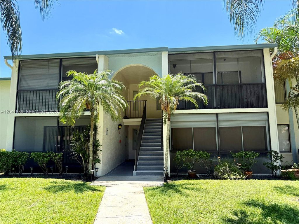 1119 Green Pine Boulevard A1, West Palm Beach, FL 33409