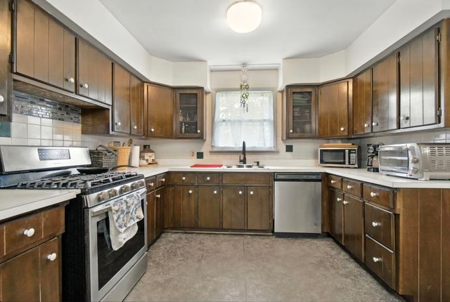 593 E Ash Street, Perry, FL 32347