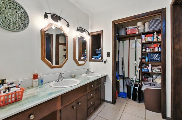 593 E Ash Street, Perry, FL 32347