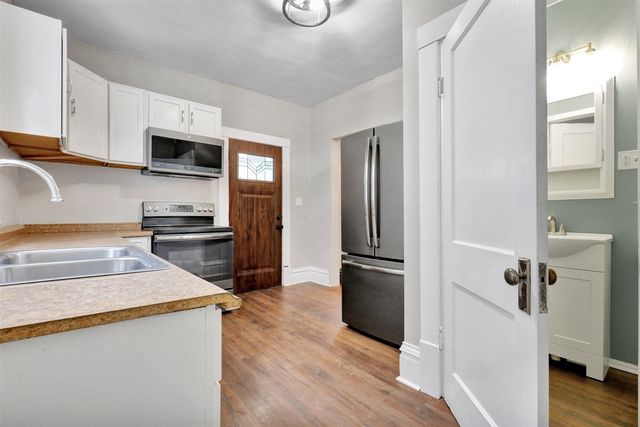 505 W Lenawee Street, Lansing, MI 48933