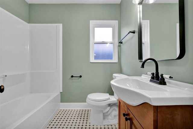 505 W Lenawee Street, Lansing, MI 48933