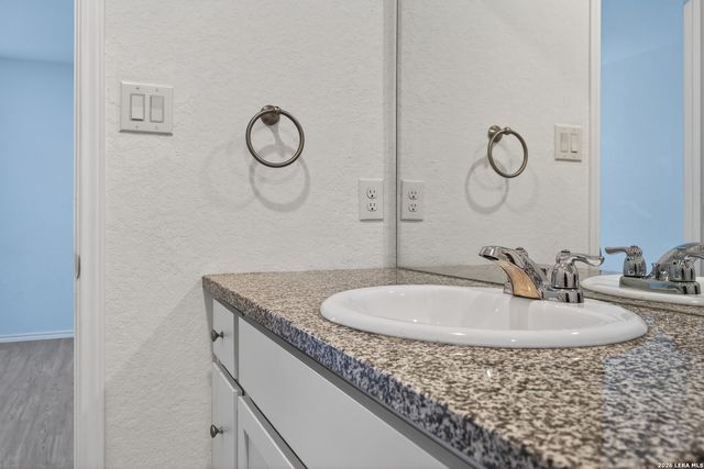 20326 Andesine, San Antonio, TX 78264