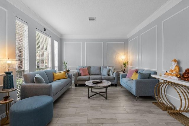3915 Cinnamon Fern Court, Houston, TX 77059