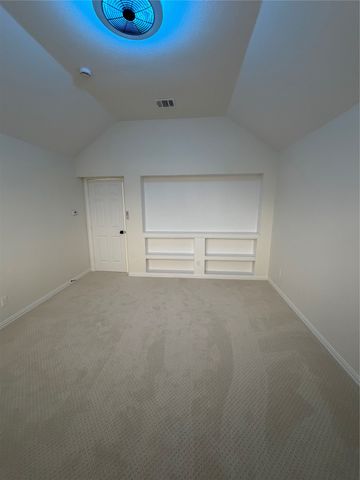 3214 Blair Oak Drive, Rowlett, TX 75089