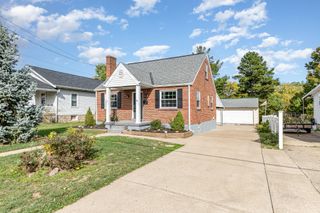 12 Sanders Drive, Florence, KY 41042