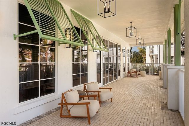 6026 Whitaker RD B1, Naples, FL 34112