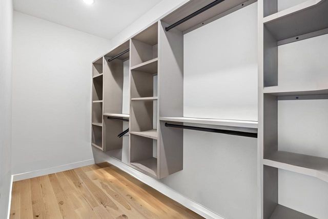 W8251 HACKBERRY HILLS ROAD, Hortonville, WI 54944