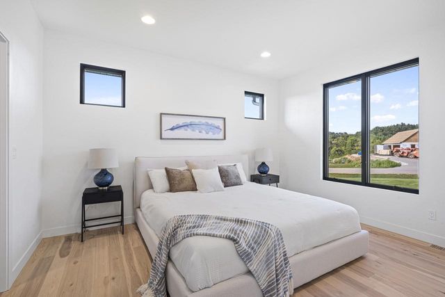 W8251 HACKBERRY HILLS ROAD, Hortonville, WI 54944