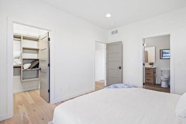 W8251 HACKBERRY HILLS ROAD, Hortonville, WI 54944