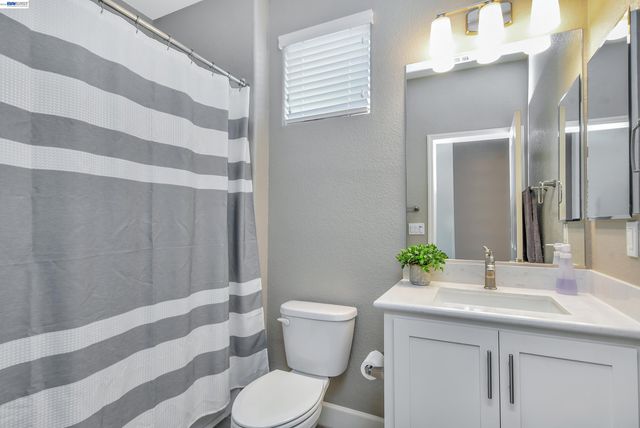 2106 Sangria St, Brentwood, CA 94513