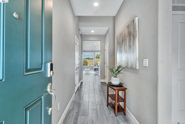 2106 Sangria St, Brentwood, CA 94513