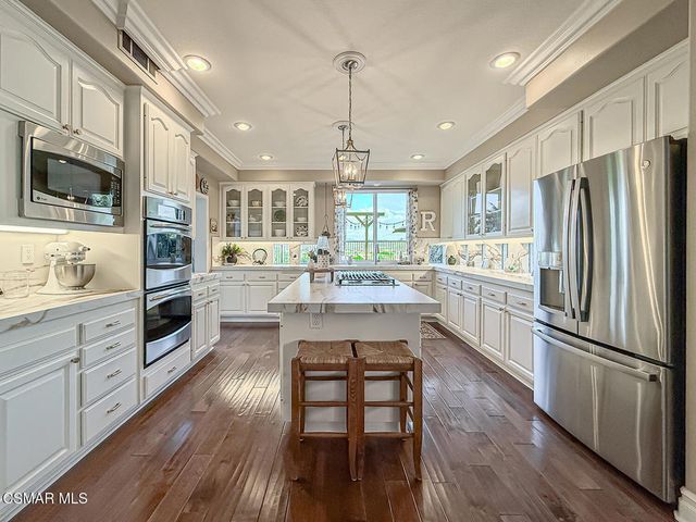 11535 Northdale Drive, Moorpark, CA 93021