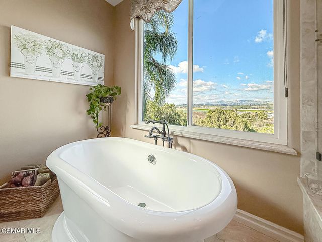 11535 Northdale Drive, Moorpark, CA 93021