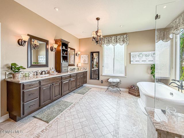 11535 Northdale Drive, Moorpark, CA 93021