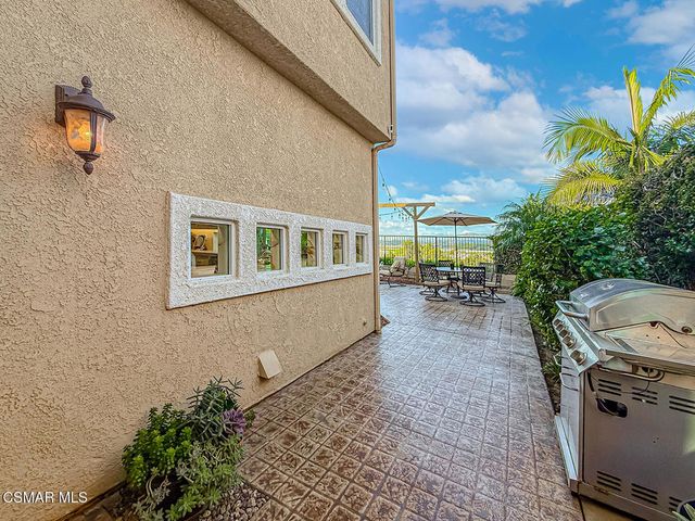 11535 Northdale Drive, Moorpark, CA 93021