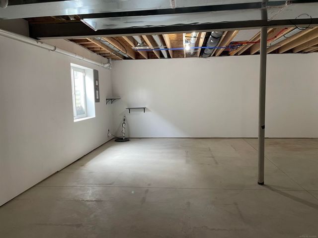 50181 Dante Court, Chesterfield Twp, MI 48047