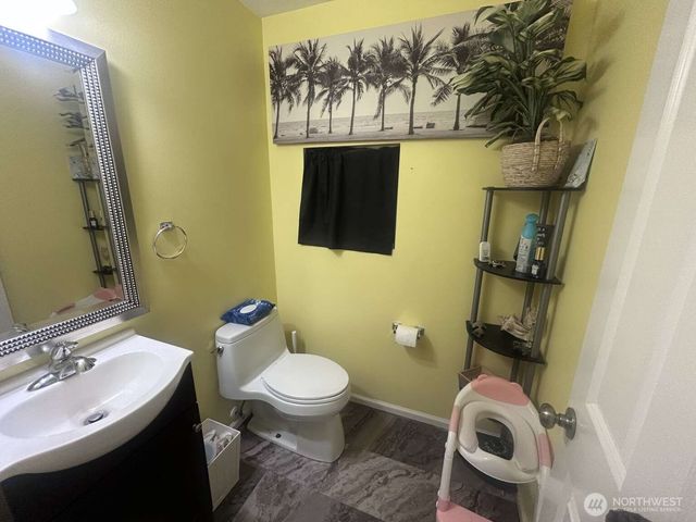 437 20th Street NW, Puyallup, WA 98371