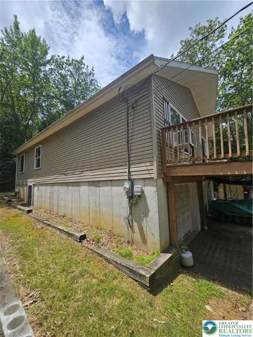 178 Sparrow Lane, Penn Forest Twp, PA 18229