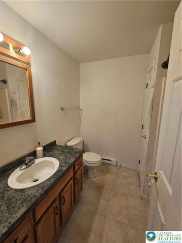 178 Sparrow Lane, Penn Forest Twp, PA 18229