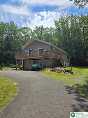 178 Sparrow Lane, Penn Forest Twp, PA 18229