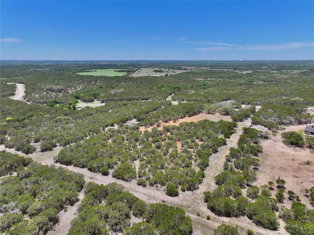 285 Donnie DR, Lampasas, TX 76550