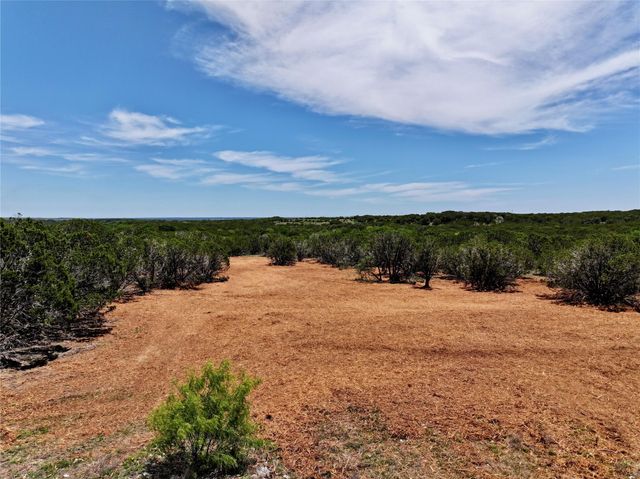 285 Donnie DR, Lampasas, TX 76550
