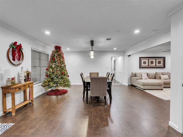 2825 Encino Avenue, Bay City, TX 77414