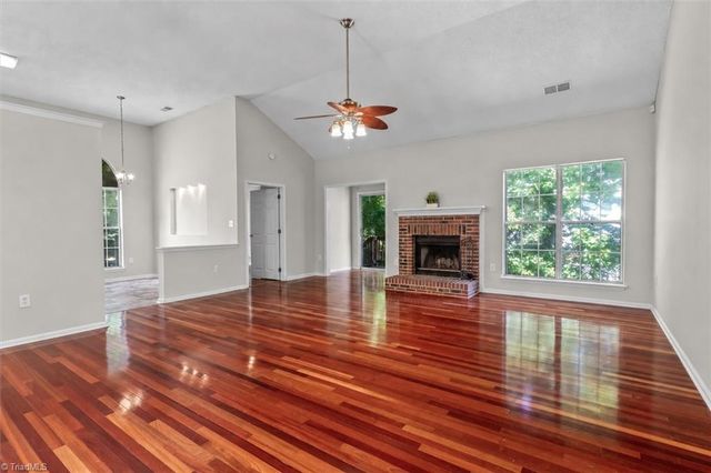 11823 Harris Ridge Drive, Charlotte, NC 28269