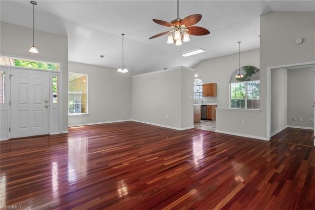 11823 Harris Ridge Drive, Charlotte, NC 28269