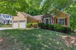 11823 Harris Ridge Drive, Charlotte, NC 28269