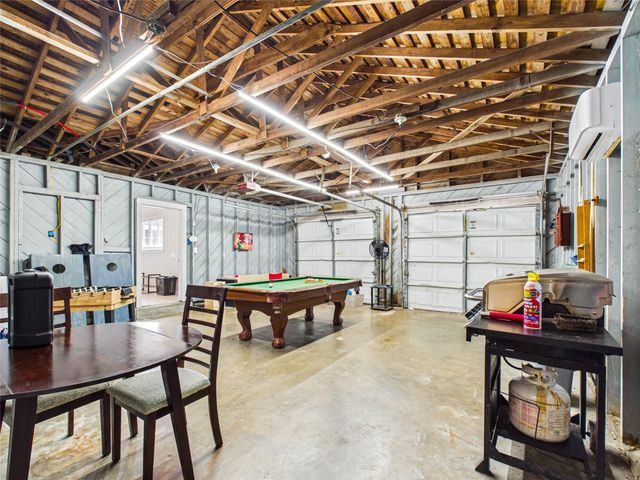 1101 15th Avenue N, Texas City, TX 77590