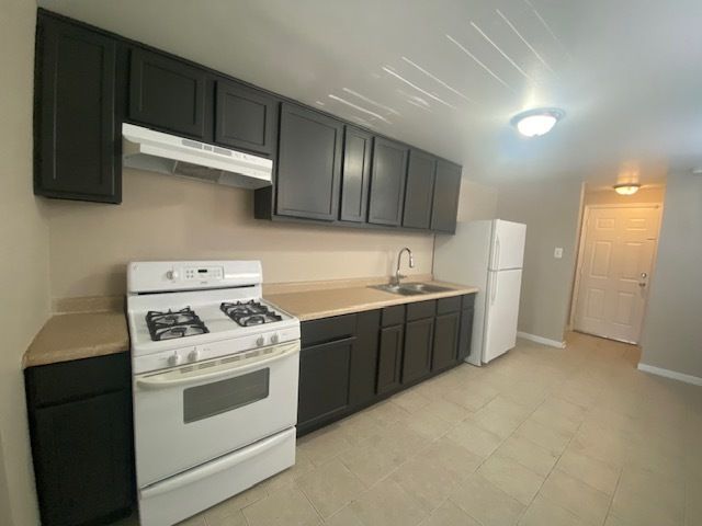 16222 Honore Avenue, Markham, IL 60428