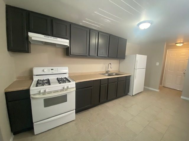 16222 Honore Avenue, Markham, IL 60428