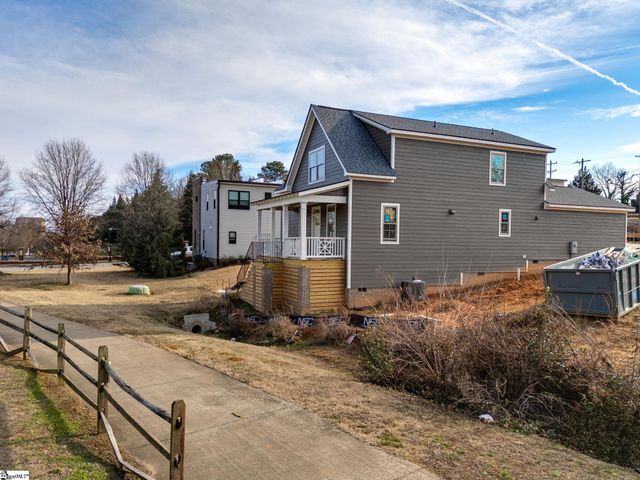 201 Butterfly Creek Alley, Spartanburg, SC 29319