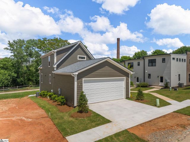 201 Butterfly Creek Alley, Spartanburg, SC 29319