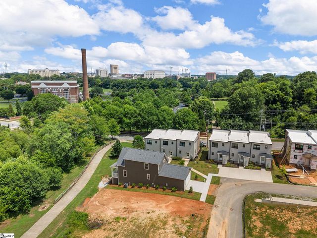 201 Butterfly Creek Alley, Spartanburg, SC 29319