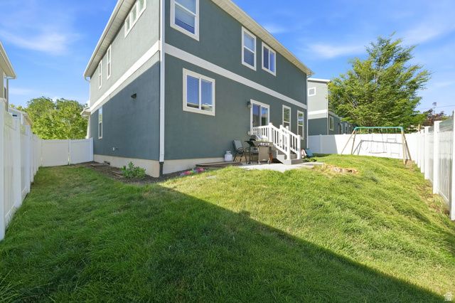 912 E QUEENSMILL LN, Salt Lake City, UT 84106