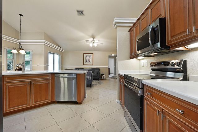 5856 NW Mesa Circle, Port St. Lucie, Port St Lucie, FL 34986
