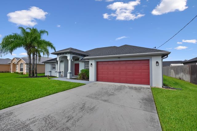 5856 NW Mesa Circle, Port St. Lucie, Port St Lucie, FL 34986