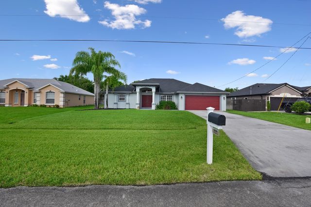 5856 NW Mesa Circle, Port St. Lucie, Port St Lucie, FL 34986