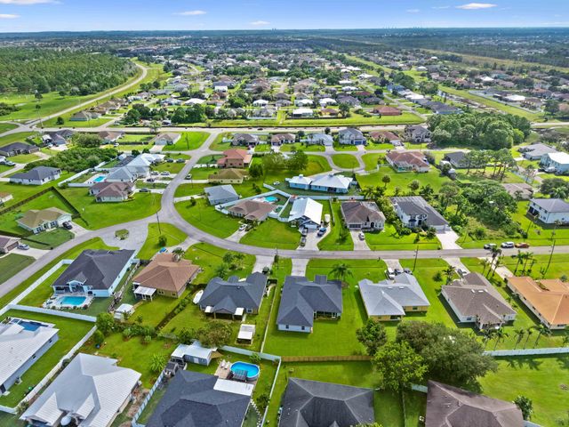 5856 NW Mesa Circle, Port St. Lucie, Port St Lucie, FL 34986