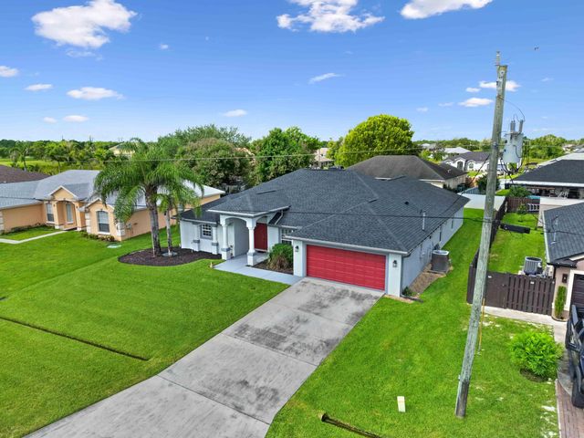 5856 NW Mesa Circle, Port St. Lucie, Port St Lucie, FL 34986